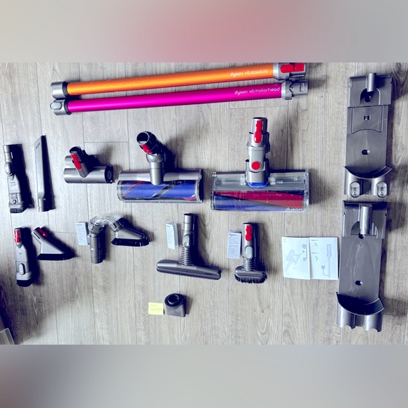 Authentic genuine DYSON lot v7 v8 vacuum attachment parts - Picture 1 of 6